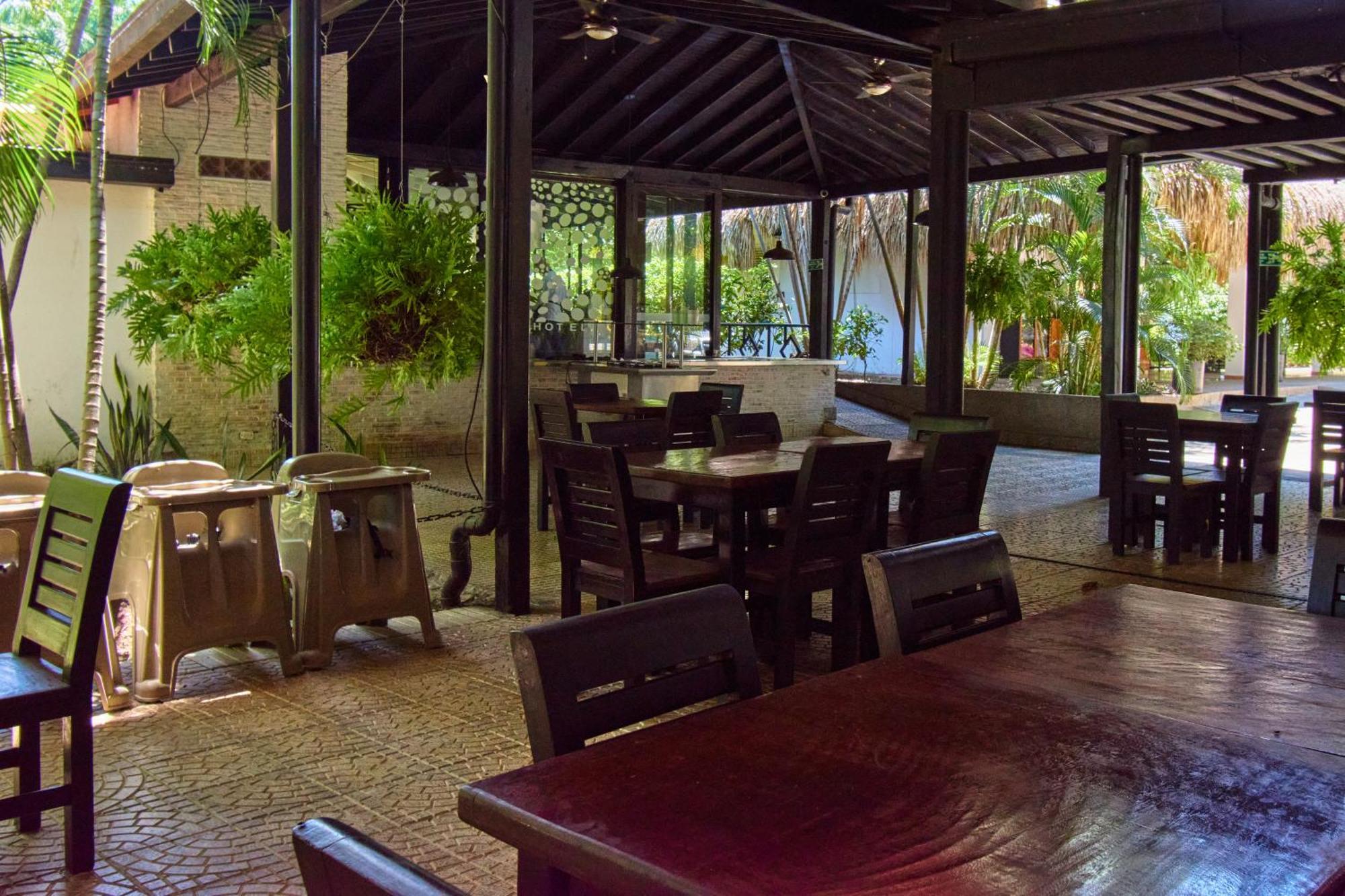 La Iguana De Santa Fe By Bernalo Hotels Санта-Фе-де-Антьокия Экстерьер фото